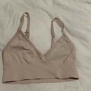 Lulu lemon sports bra. Size 4